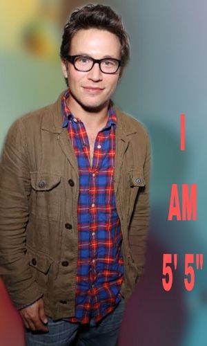 Jonathan Taylor Thomas’ Net Worth 2025: Age, Height, Wife, Movies